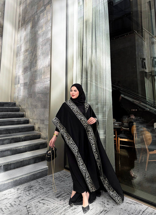 Shaaal kaftan with Arabic tape